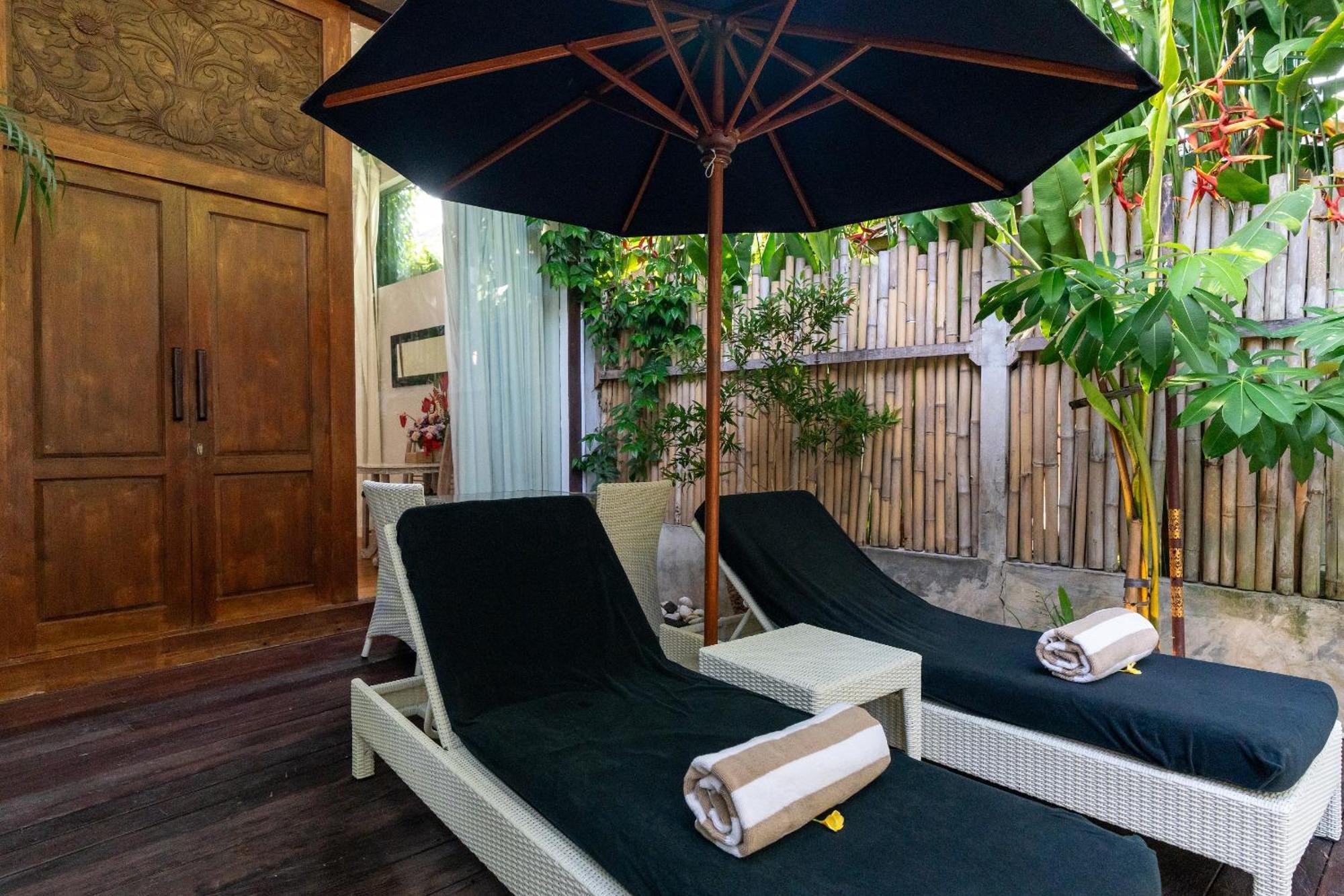 The Gardens Seminyak Hotel Exterior photo
